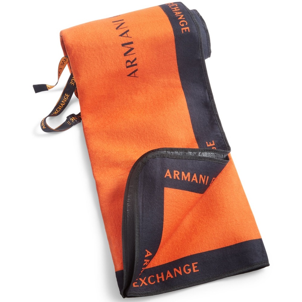 Armani Exchange 52"×60" Large Waterproof Picnic Blanket NEW - Picture 2 of 3